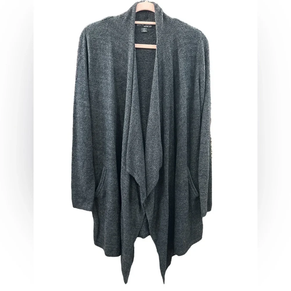 Barefoot Dreams CozyChic Lite Island Wrap Cardigan Size: S/M - Picture 2 of 5